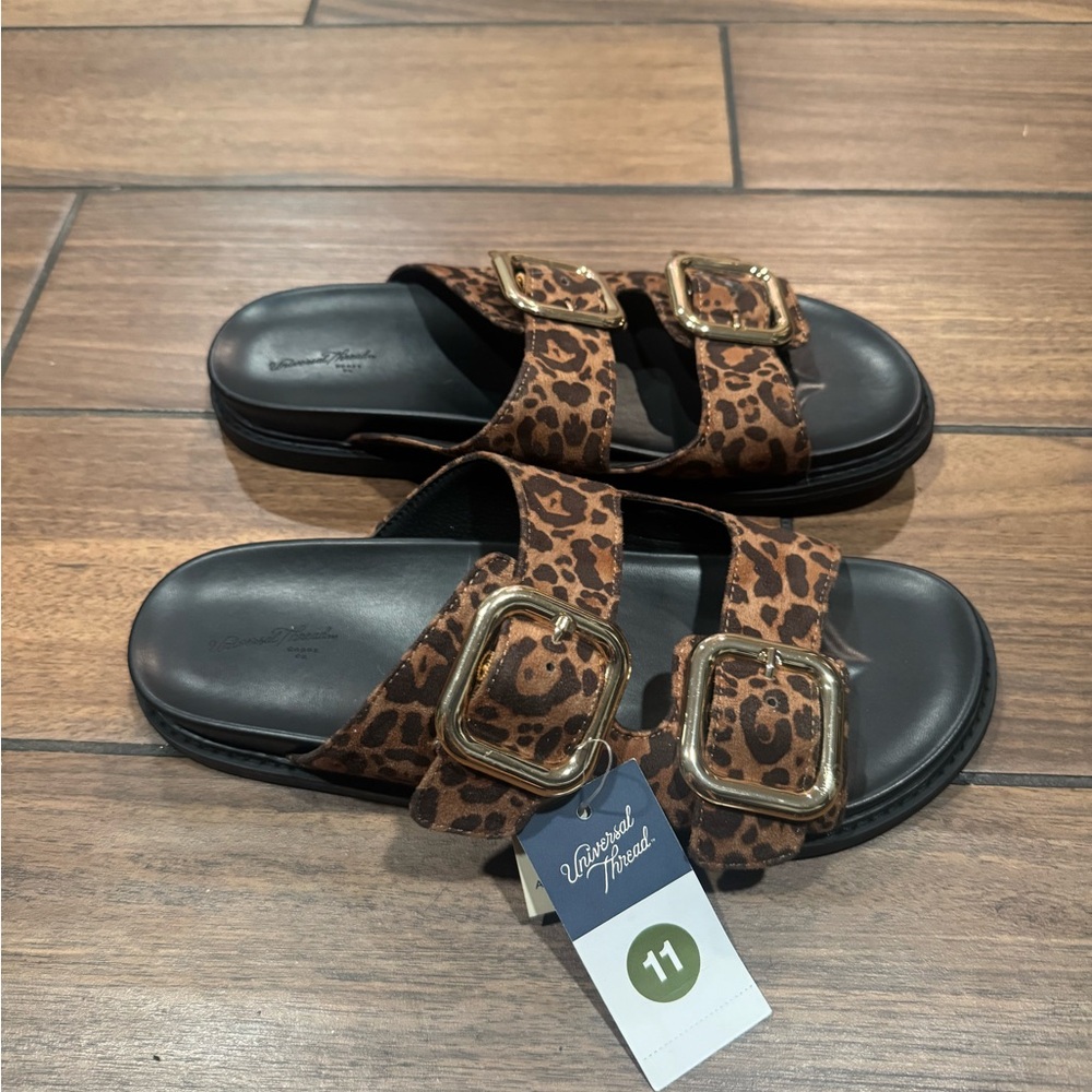 Universal Thread Collin Leopard-Print Double Buck… - image 2